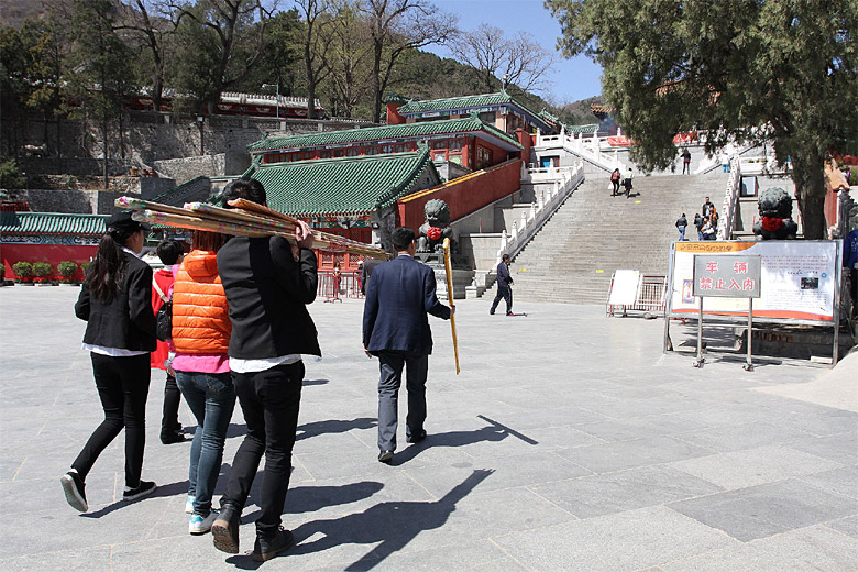 Пекин, Парк Бадачу, Храм Небесного Света (Beijing, Badachu Park, Temple of Divine Light)