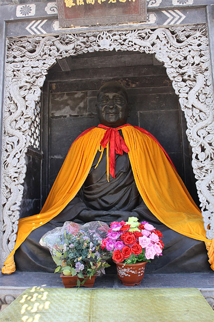 Пекин, Парк Бадачу, Храм Небесного Света (Beijing, Badachu Park, Temple of Divine Light)
