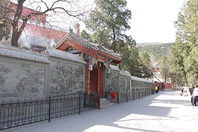 Пекин, Парк Бадачу, Храм Небесного Света (Beijing, Badachu Park, Temple of Divine Light)