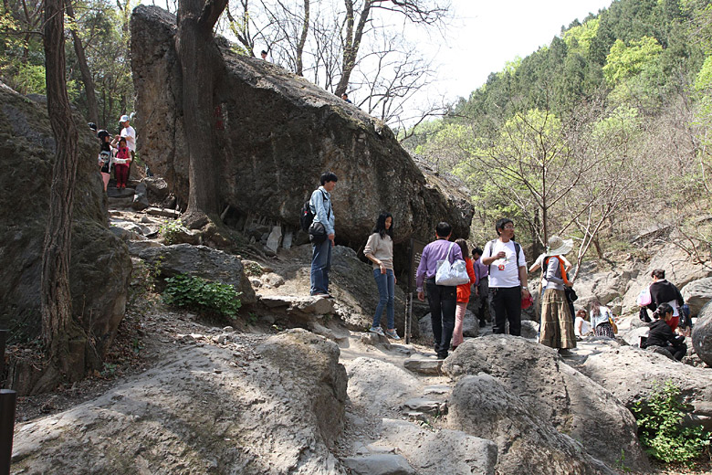 Пекин, Ботанический Сад, Вишневая Долина, Начало Ручья (Beijing, Beijing Botanical Garden, Cherry Valley, Origin of Spring)