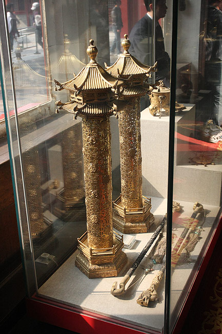 Пекин, Экскурсия по Запретному Городу, Экспонаты Выставки Сокровищ (Beijing, Forbidden City, Exhibits of the Treasure Exposition)