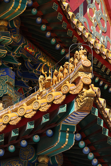 Пекин, Экскурсия по Запретному Городу, Фигурки на крышах дворцов (Beijing, Forbidden City, Statuettes on the roofs of the palace)