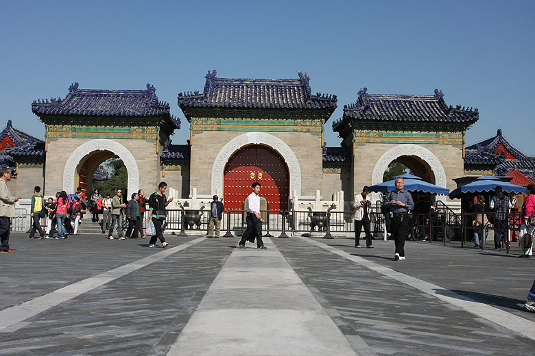 Пекин, Экскурсия по Храму Неба, Ворота в Стене Эха (Beijing, Temple of Heaven, A gate in the Echo Wall)