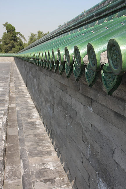 Пекин, Экскурсия по Храму Неба, Стена Алтаря Молитвы за Хлеб (Beijing, Temple of Heaven, The wall of the Altar of Prayer fog Grain)