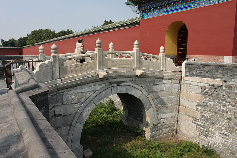 Пекин, Экскурсия по Храму Неба, Мраморный мост через ров (Beijing, Temple of Heaven, Marble bridge)