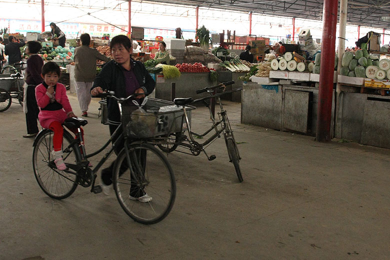 Пекин, Район Шичахай, Рынок Сыхуань (Beijing, Shichahai, Sihuan Market)