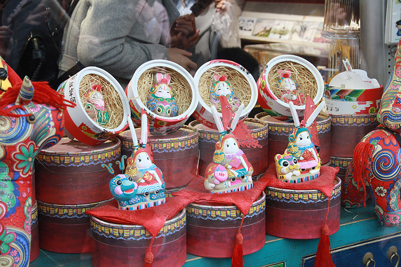 Пекин, Район Шичахай, Улица Наньлогу (Beijing, Shichahai, Nanluogu Xiang)