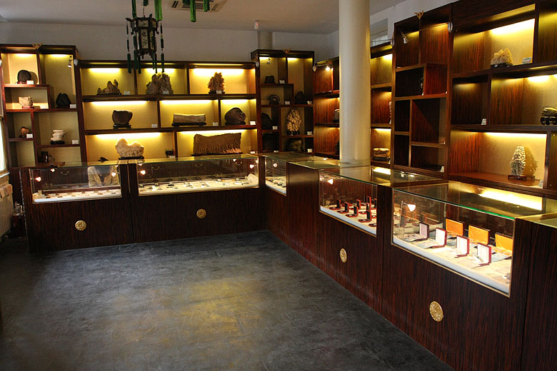 Пекин, Особняк Принца Гуна, Магазинчик около Зала Дороги Счастья (Beijing, Prince Gong's Mansion, Shop near the Happy Way Hall)