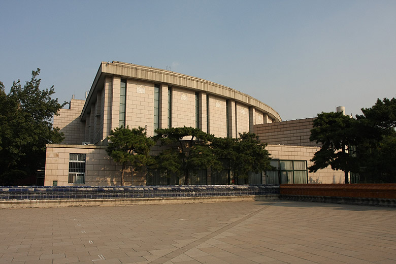 Пекин, Парк Чжуншань, Музыкальный Зал в Парке Чжуншань (Beijing, Zhongshan Park, Concert Hall)