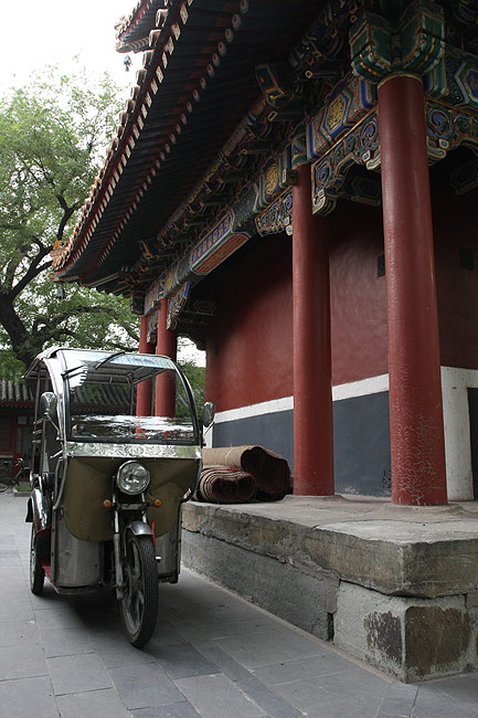 Пекин, Храм Юнхэгун, В храме (Beijing, Yonghegong Lama Temple, In the temple)