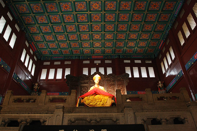 Пекин, Храм Юнхэгун, В храме (Beijing, Yonghegong Lama Temple, In the temple)